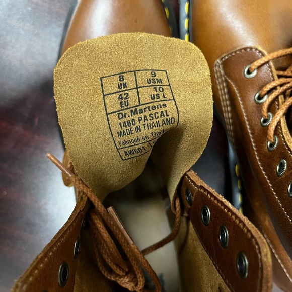 NWT. Doc Martens 1460 Charles F Stead. Men size 9. - Picture 3 of 6